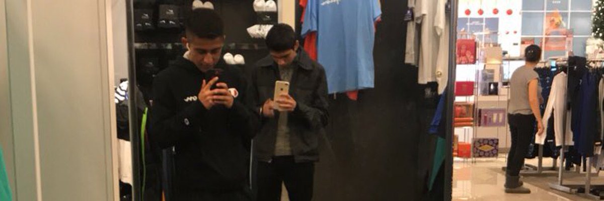 alramos535's tweet photo. @joshuacastelann @faded1238 @Caicedoboy1 @UTDTrey And then theres you posted up with your boyfriend yall gay asf 😭😭 https://t.co/LbnWAlFCyj