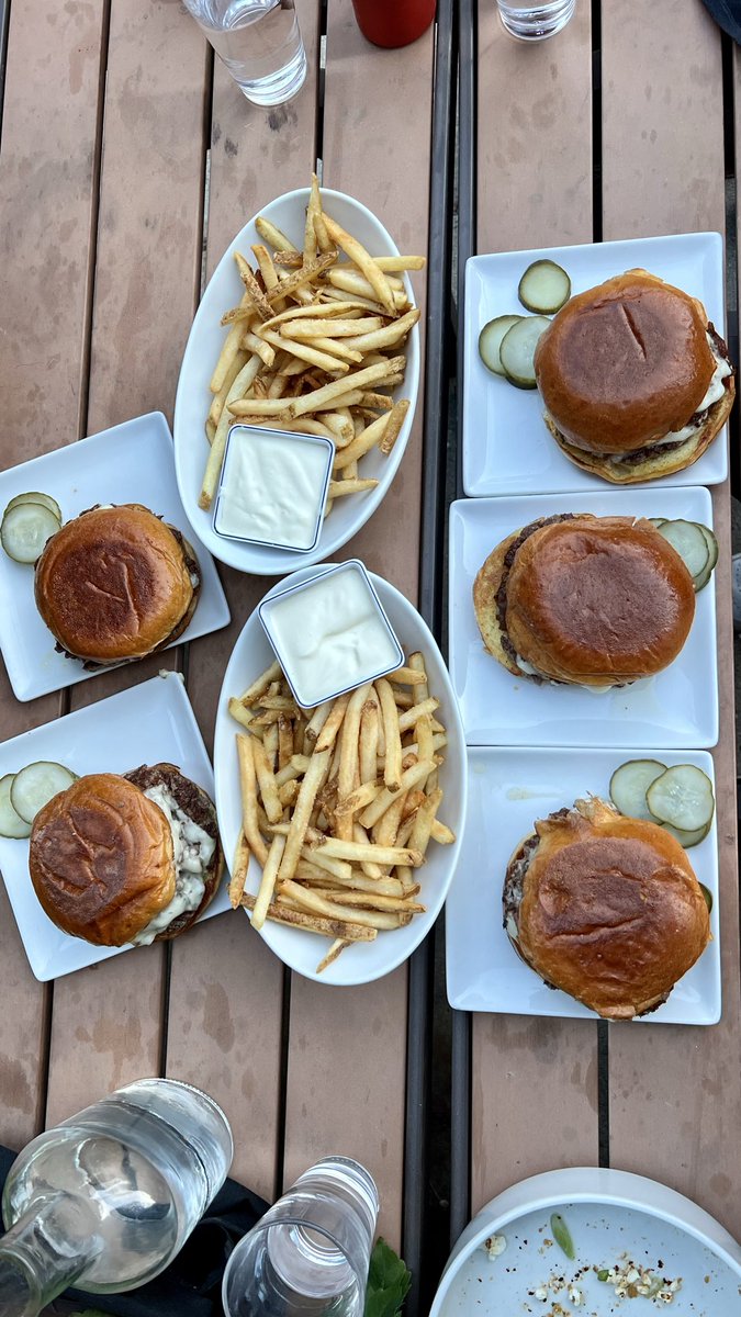 Brendan Jones tweet media