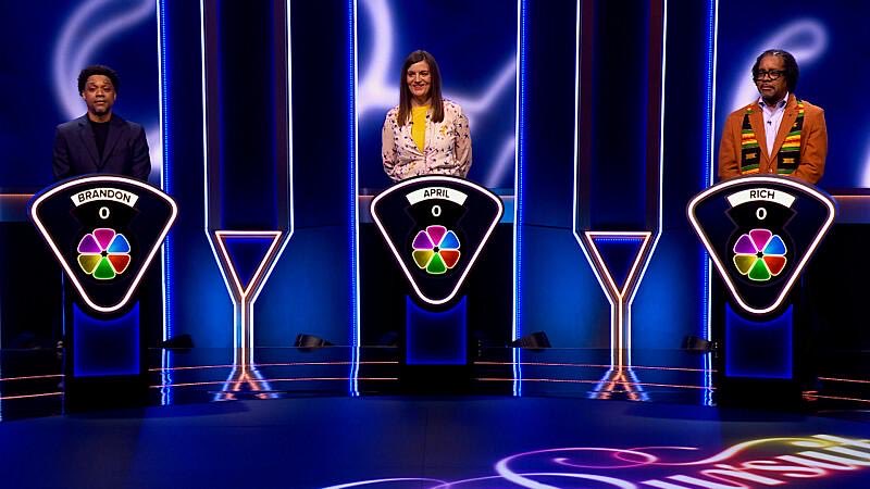 DrRichReddick's tweet photo. Tune in tonight! I’m on #TrivialPursuit on @TheCW - 8 pm CST… check your local listings! Season 2, Episode 4 “Hot Buttered Biscuits!” Loved my time with my hero @levarburton and I hope you enjoy the episode! Check out the pics from set… #GameShowLife https://t.co/4tubLA2xTi