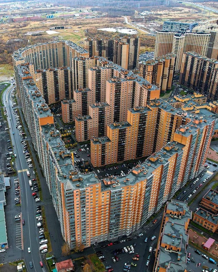 NewsArch's tweet image. The Impact of Urban Density on Architecture cih.ru/wp/bld/2026/02… Влияние сверхплотности городской среды на архитектуру #Urban #Density #Architecture ▄▀ via 
@cihru