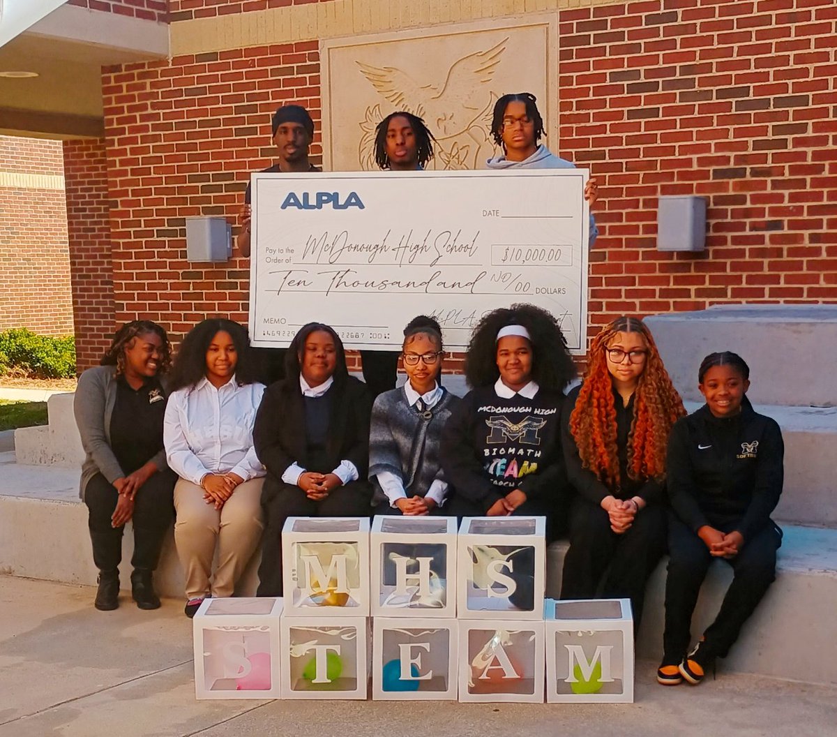 MHS BioMath/STEAM Research Club tweet media