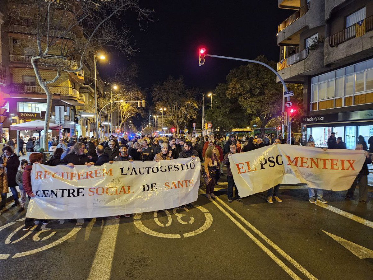 sants3radio tweet media