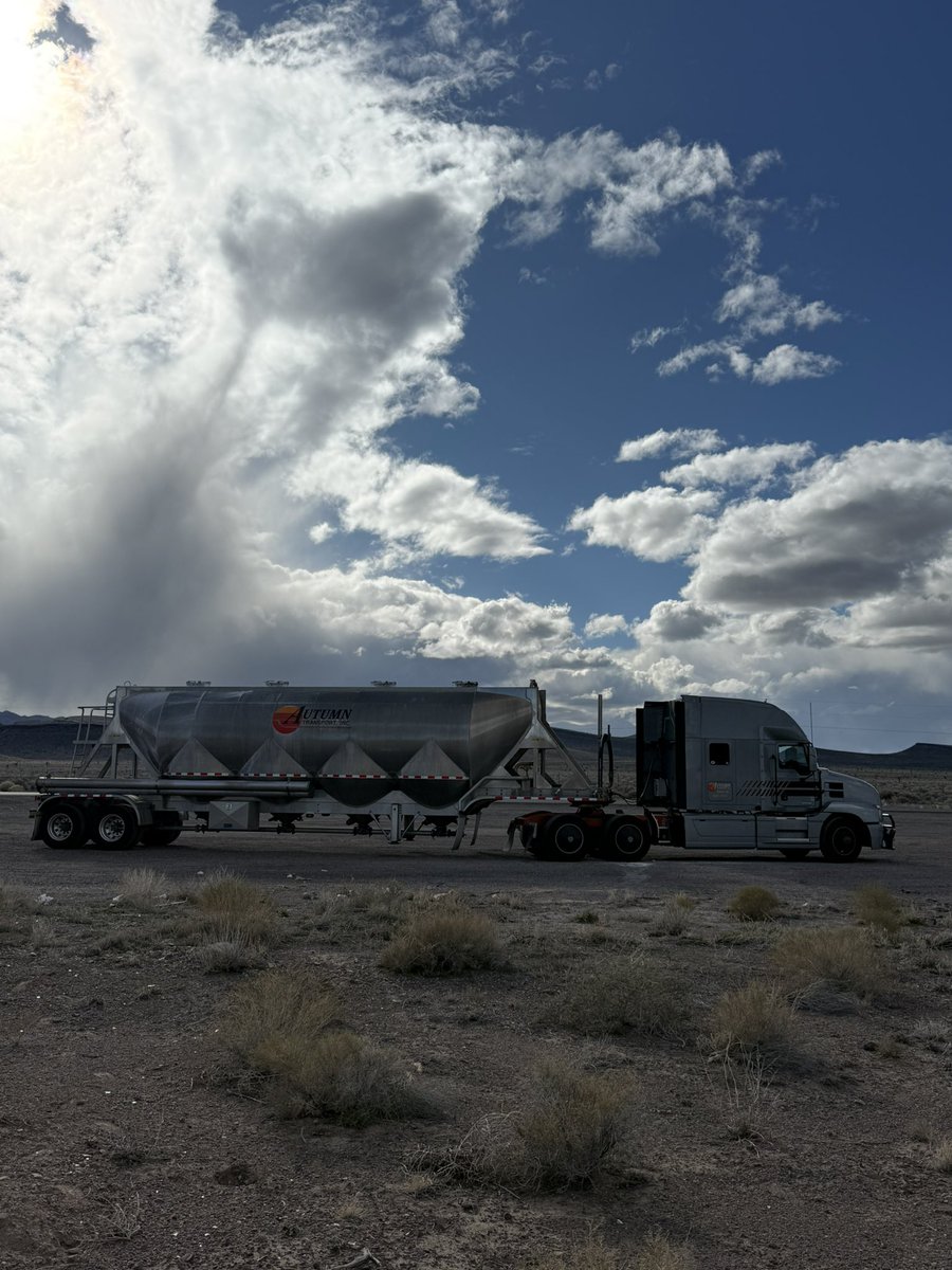 indietrucker tweet media