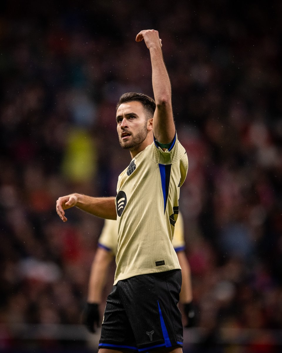 "Quedan 90 minutos. Con la plantilla y el apoyo del Spotify Camp Nou podemos remontar este resultado".

🗣️ Eric Garcia