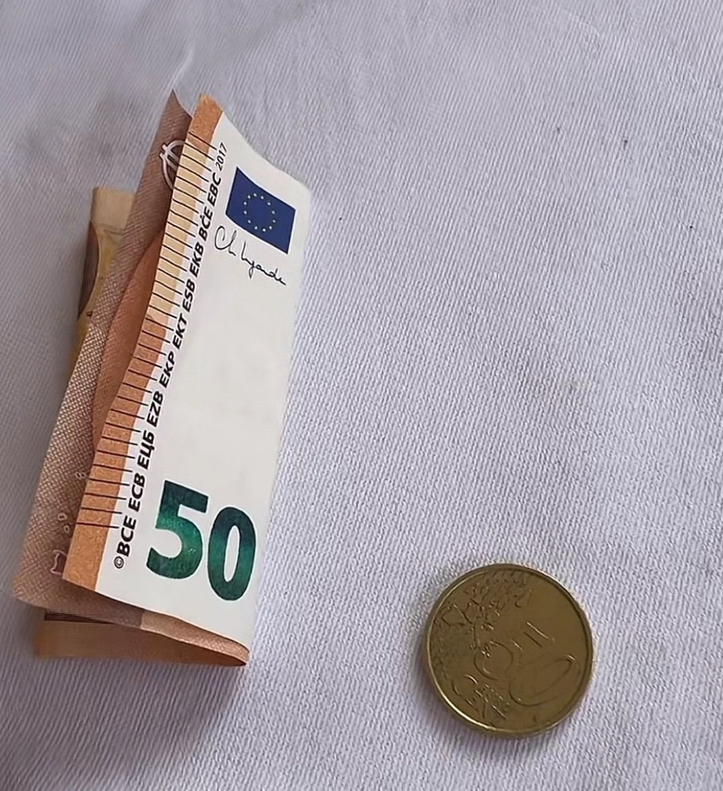 El presupuesto se ha repartido entre las dos semis al 50 - 50

#BenidormFestSemi2