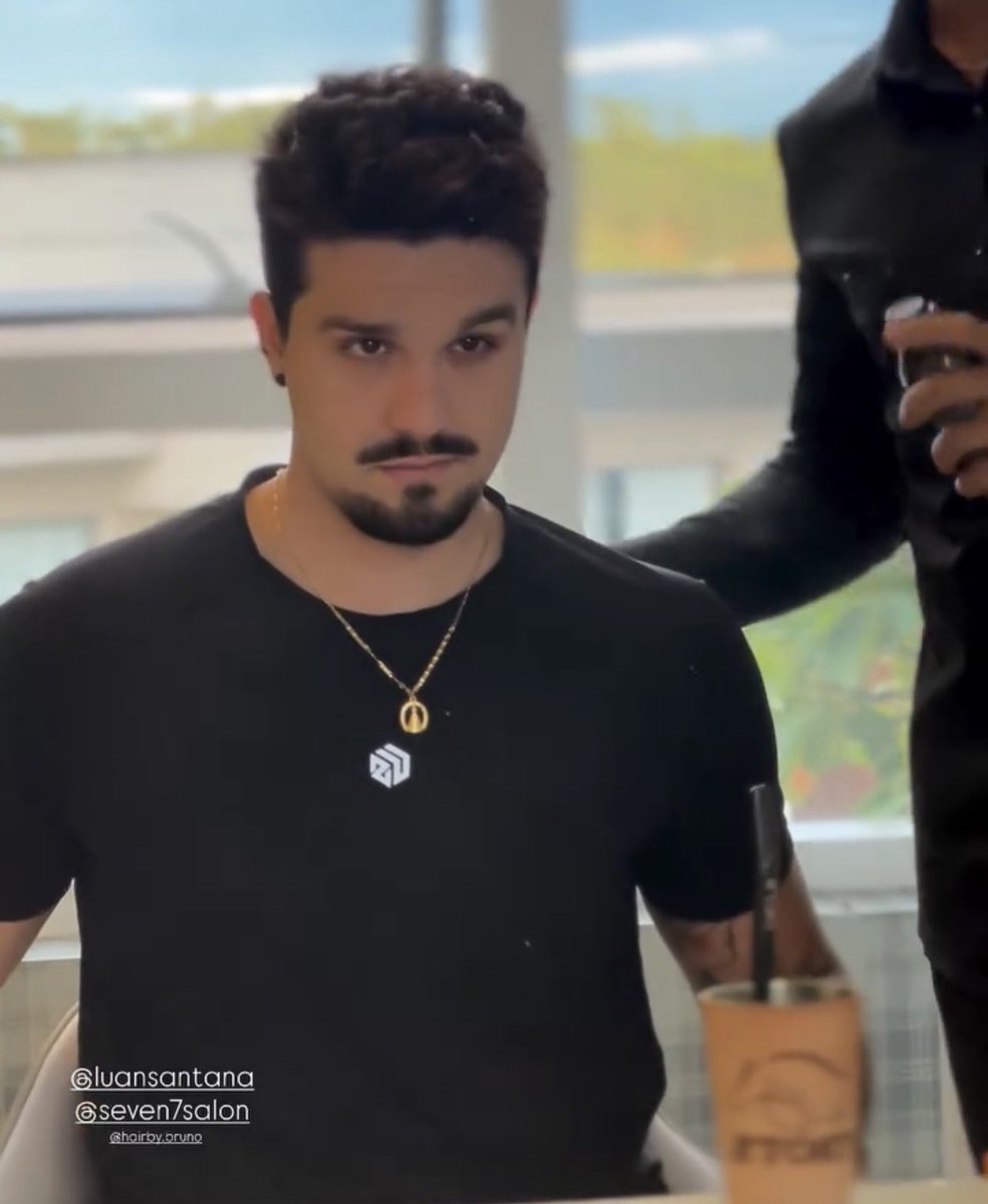 baianinhaadolu's tweet photo. Ele precisa fazer um filho homem, a humanidade vai precisar de uma cópia dele no futuro 😮‍💨 https://t.co/DNLUUgCmf9