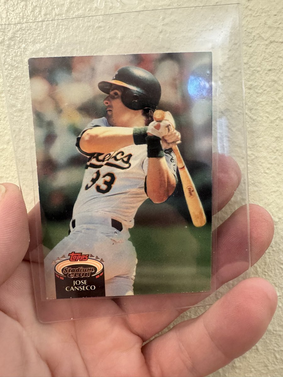 treowx.skr tweet media