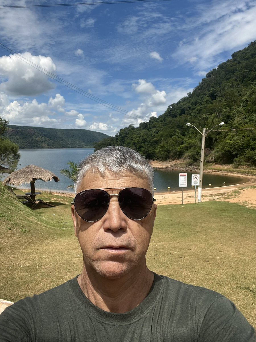 gibahcabelo's tweet photo. Pescaria em Chavantes . https://t.co/UgSOJYfPHL