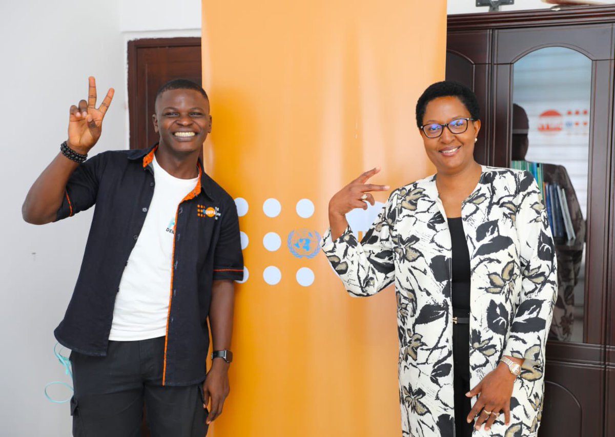 muriel_mafico's tweet photo. Youth are leading change, contributing to their communities. Always refreshing and energising to listen to &amp; learn from dynamic youth driving change and inspiring hope 🇳🇬 https://t.co/A4scp2OGJq