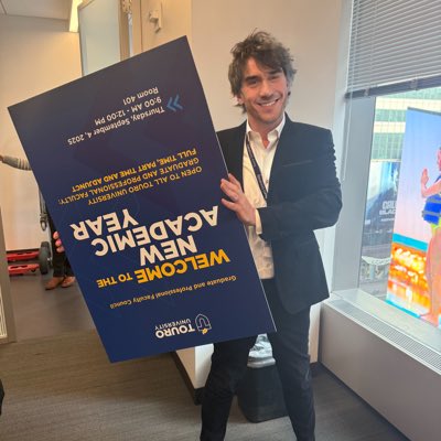 #NewProfilePic

Upside Down 

Photo by Jennifer Economos