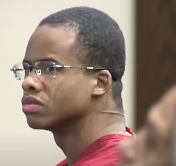 TommyGoBrazy's tweet image. Popular artist “TAY K” has reportedly been st*bbed over 25 times this morning in a Texas Criminal Justice facility😧Sources says a fight broke out and a small man brought out a blade  

His condition is currently unknown 😳

Let’s Pray For TAY K 🙏🙏