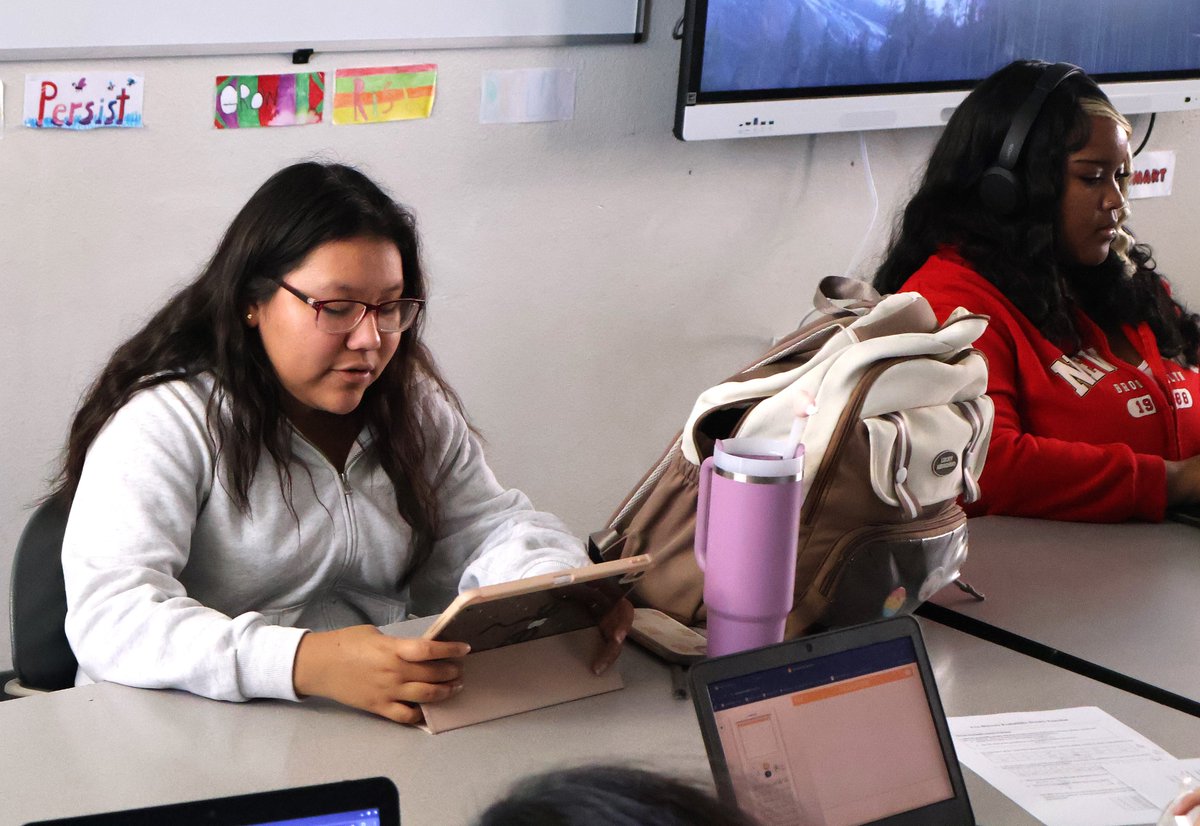 College Bridge tweet media