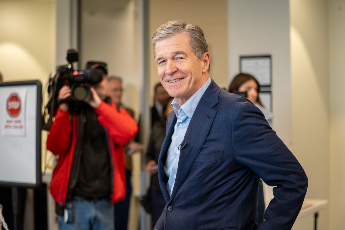 TeamCooperNC's tweet photo. TRENDING: Roy Cooper seen VOTEMAXXING TODAY near NC State. Michael Whatley (low tier DC Swampmonster) hits CATASTROPHIC visible cortisol spike after being BRUTALLY POLLMOGGED by Roy Cooper. https://t.co/rK4MSM7fTn