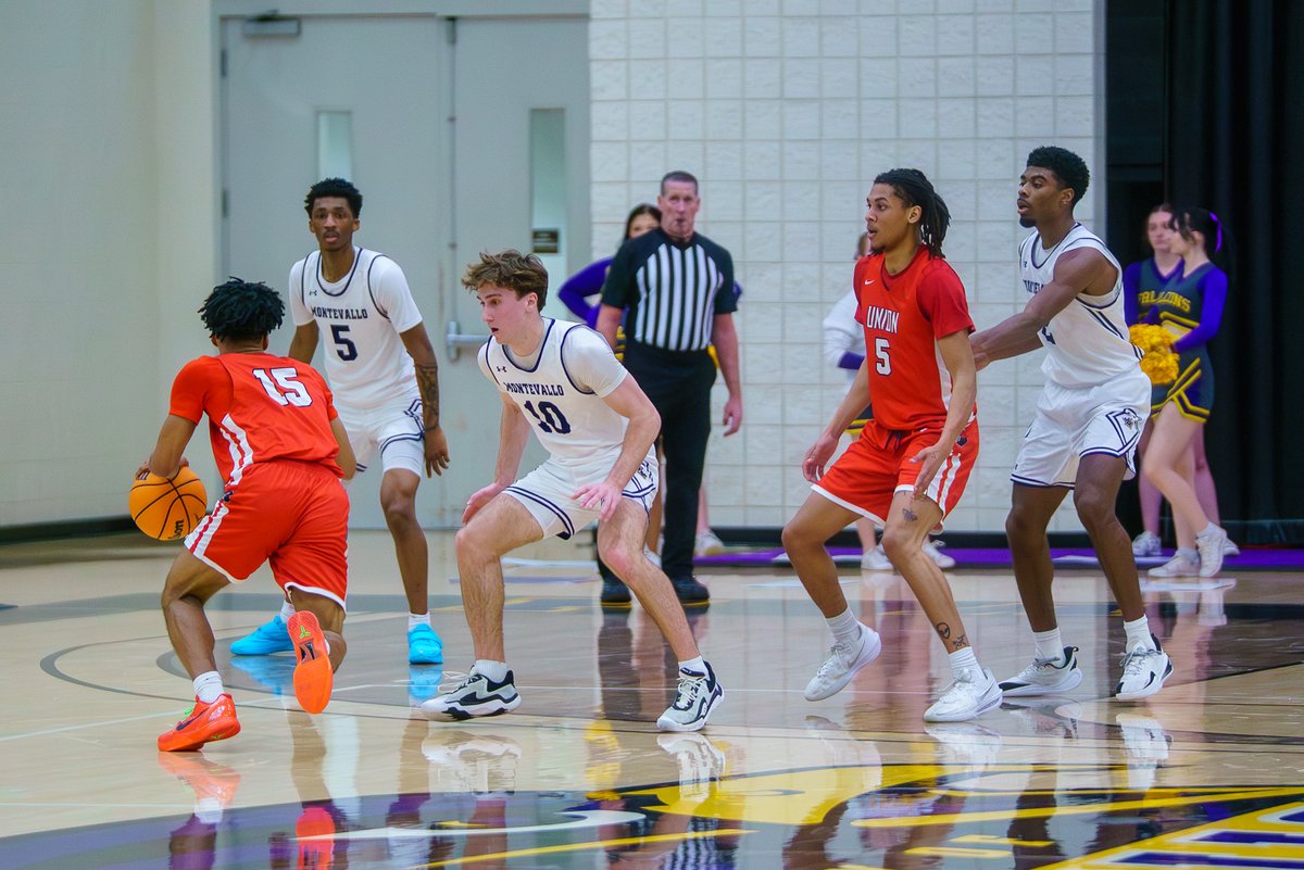 MontevalloMBB's tweet photo. 7️⃣ in a row for the Falcons

#TogetherWeRise https://t.co/l5XNUHCoRE