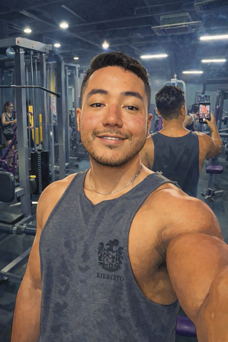 borja_adalberto's tweet photo. Los brazos como que me crecieron 🤭💪🏼 https://t.co/rM2yCwu2oy