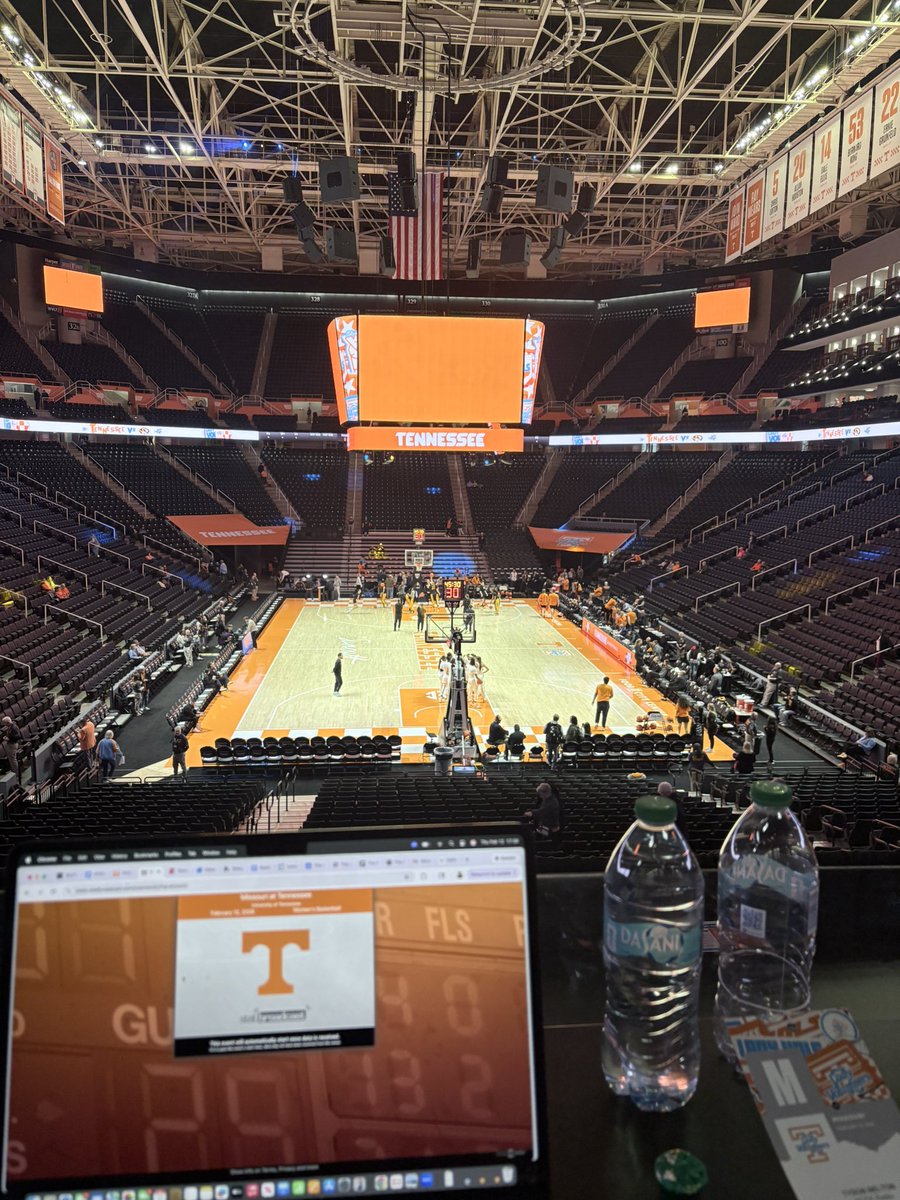 wutksports's tweet photo. 45 minutes away from tip-off! As the Tennessee Lady Vols (15-6, 7-2) return home to host the tigers of Mizzou (16-10, 4-7) for what seems to be a very much awaited Thursday SEC matchup!

Stay here for more! https://t.co/Cze8eo4QmY