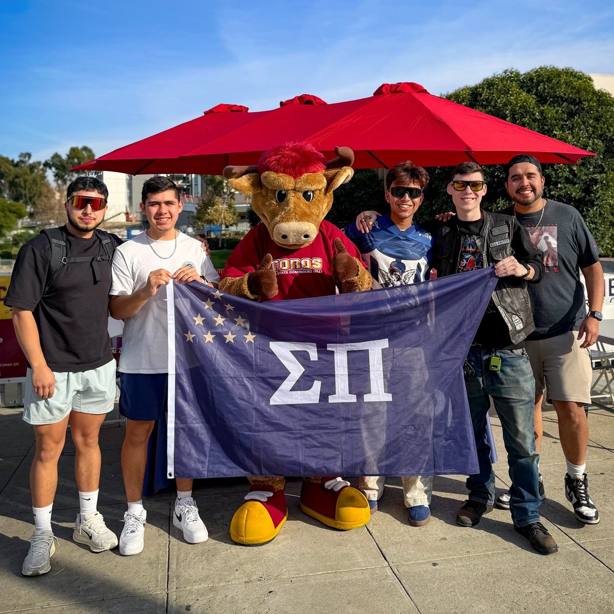 Sigma Pi Fraternity tweet media