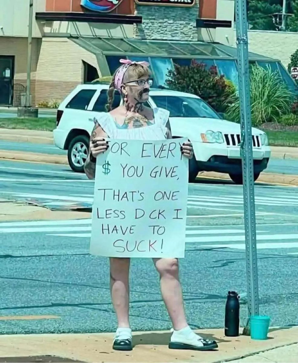 realcajunerd's tweet photo. Man ya'll I sware if ya'll don't start liking my shit and helpingm e get paid I'm going to hafta do this again tomorrow!!! https://t.co/BtqnkKqjgd