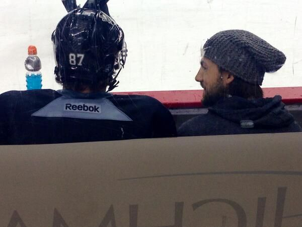 daily kris letang tweet media