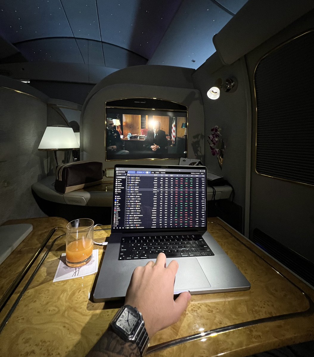 If you’re into memecoins and this account isn’t following

Drop a reply for a follow

Trying to follow every mfer that is gonna be printing w me this bull
$btc $sol $bnb $eth 
#memecoin