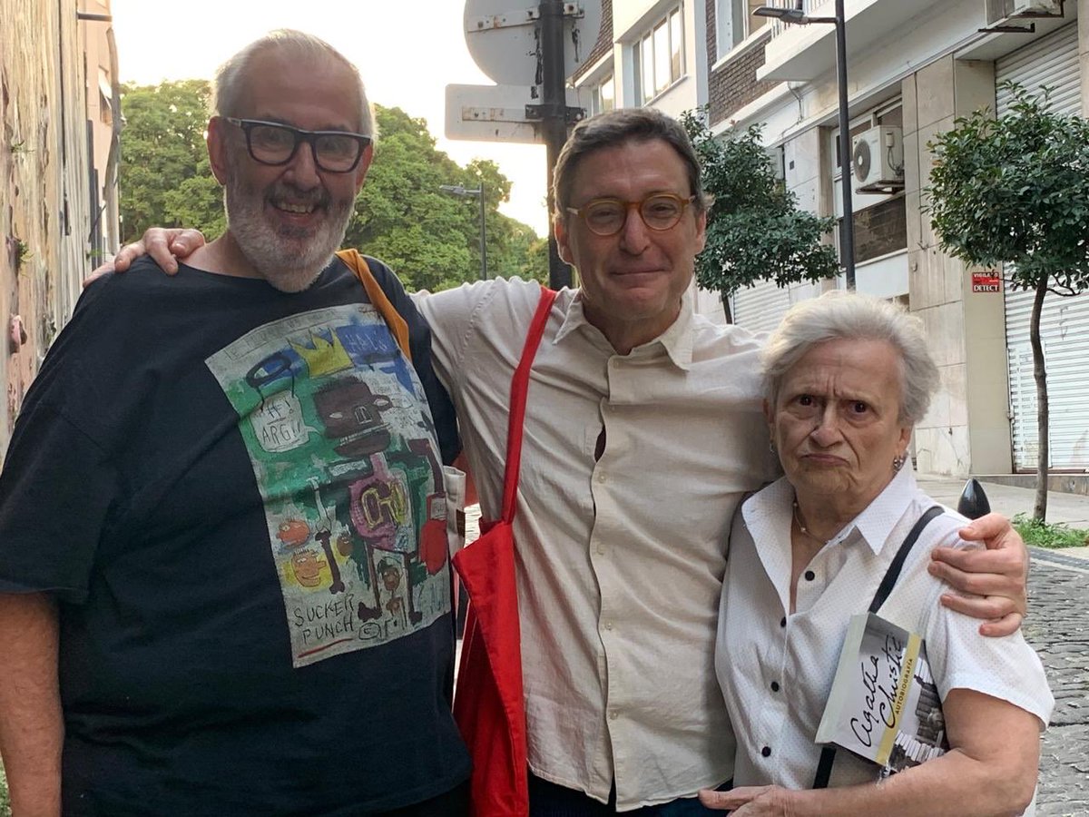 Revival del diario Crítica de la Argentina 2026. Todos más bellos. <a href="/Gus_Noriega/">Gustavo Noriega</a> <a href="/gonzalosanchez/">gonzalosanchez</a> <a href="/Kiwita/">Sara Stewart Brown </a> <a href="/ClaudioZlotnik/">Claudio Zlotnik</a>