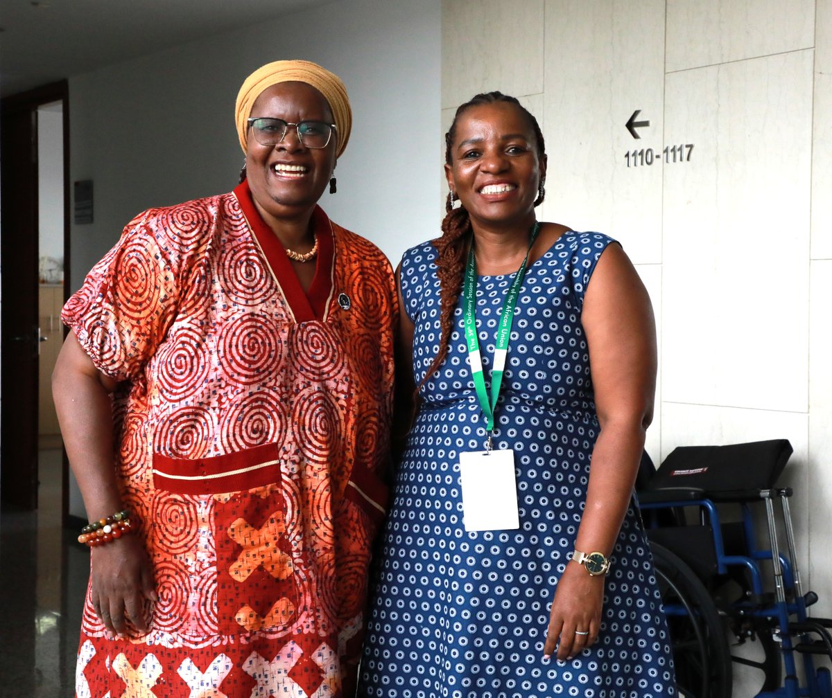 unwomenafrica's tweet image. A future where young women lead and thrive is real #UNWomen is committed to advancing youth development. On the sidelines of the #AUSummit @vanyaradzayi met @WGYD_Director and focused on collaboration to ensure that youth priorities remain central to national agendas in Africa.