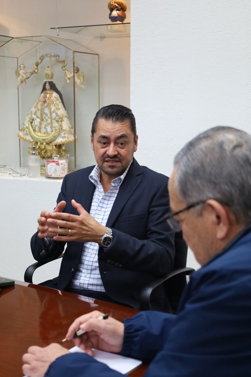 Visitamos al Lic. Francisco Ramírez, Rector de la UNIVA, refrendando el compromiso de materializar nuestras Fuerzas Básicas y fortalecer la competitividad de Jalisco impulsando la preparación de las y los jóvenes.
