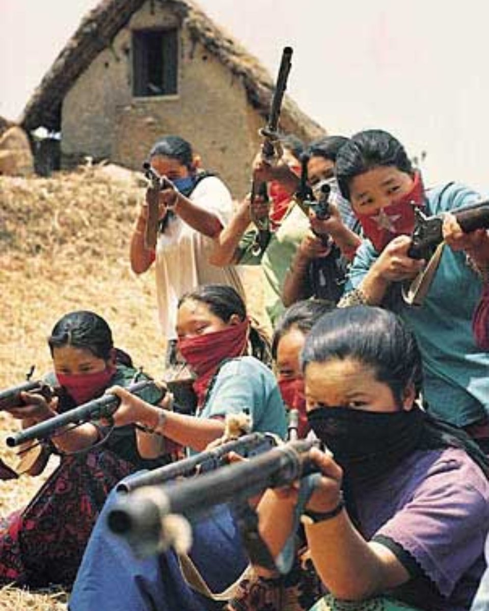 TheHistoryOfSo1's tweet photo. The Communist Party of Nepal (Maoist) launched its Peoples War against the Nepalese monarchy with seven simultaneous attacks on police outposts across the country on Feb. 13, 1996. #OTD #Nepal https://t.co/lclfqJbBrC