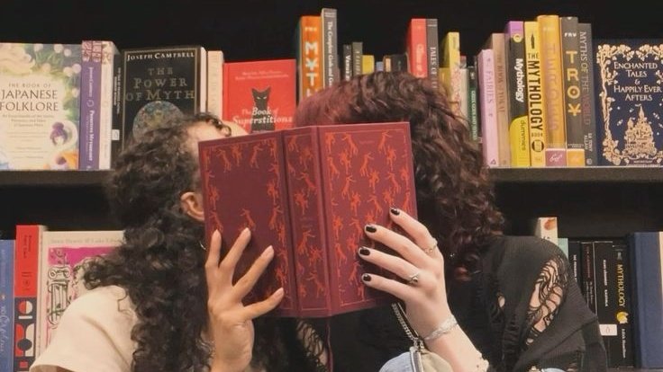 🇵🇪 👩‍❤️‍💋‍👩 tweet media