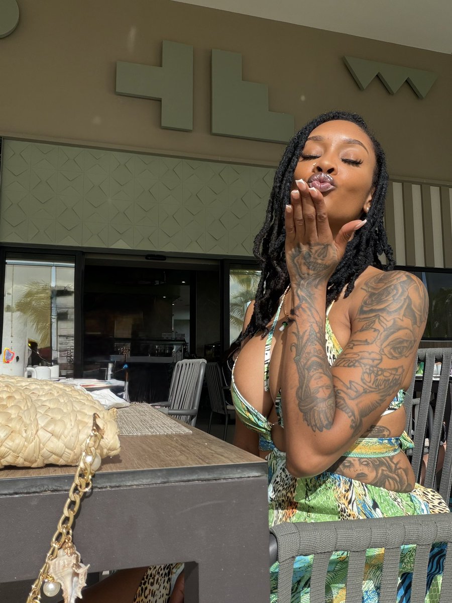 TheRealAshleeBanks💋 tweet media