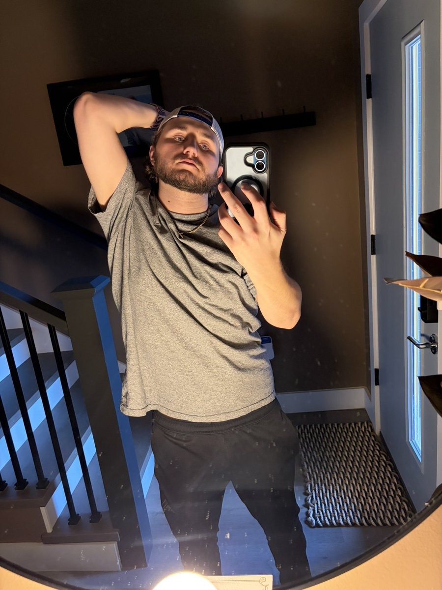 Master Cameron tweet media