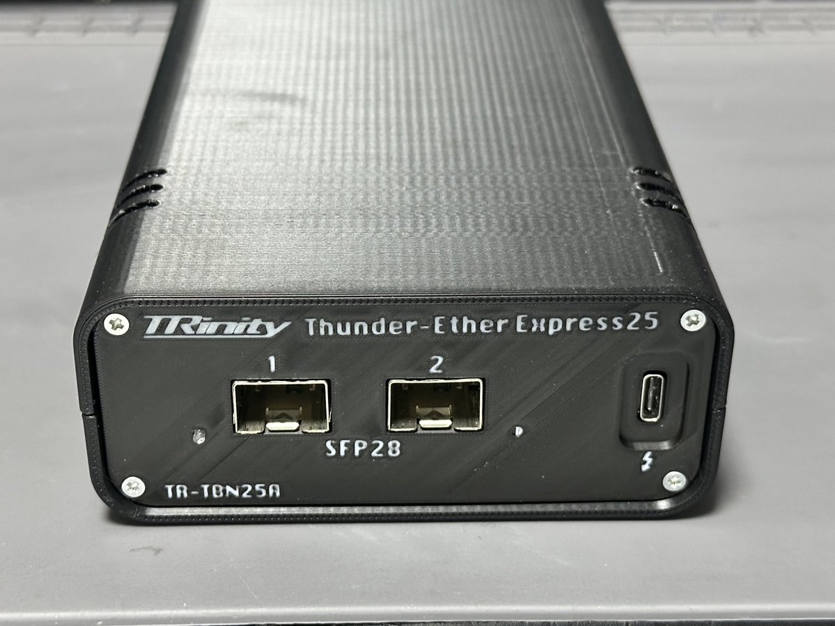trinity33r's tweet image. フレッツ光25Gインターネットが始まるという事で
Thunderbolt対応25GbE ネットワークアダプタを作りました