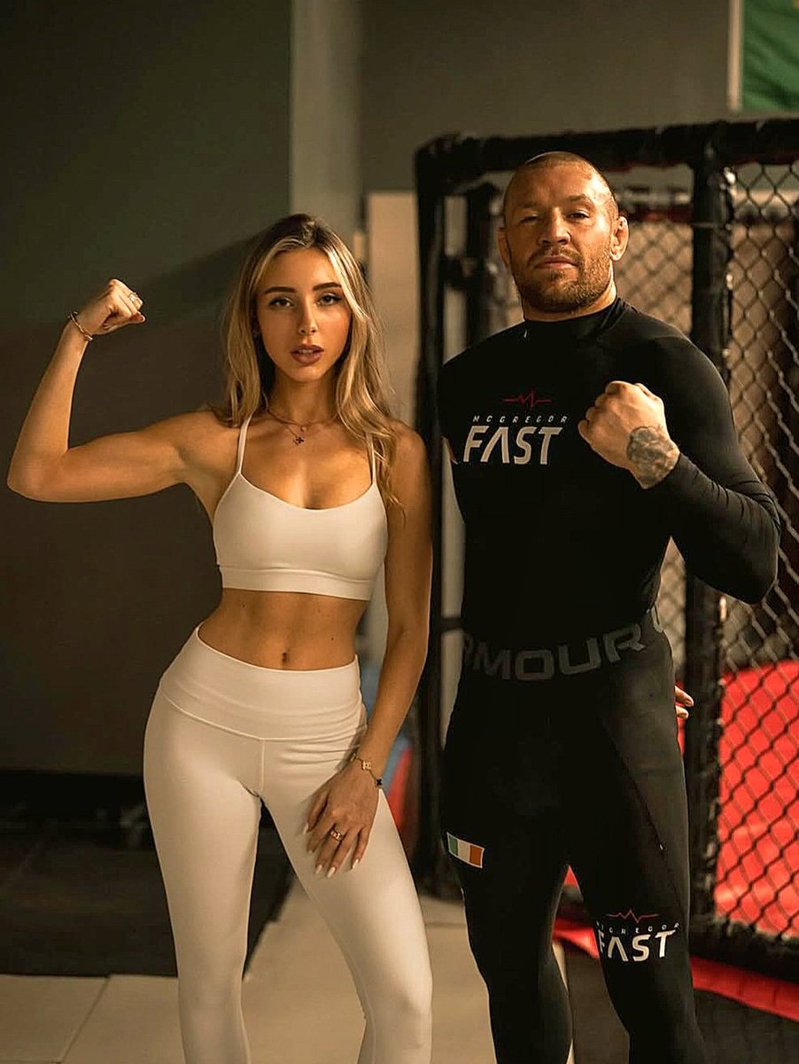 Simply, the king 👑🇮🇪 Conor McGregor ❤️🔥
<a href="/TheNotoriousMMA/">Conor McGregor</a>
📸: <a href="/julivavilova/">Juli</a>

#ConorMcGregor #italia #photography #fightingmediaconcept #beautiful