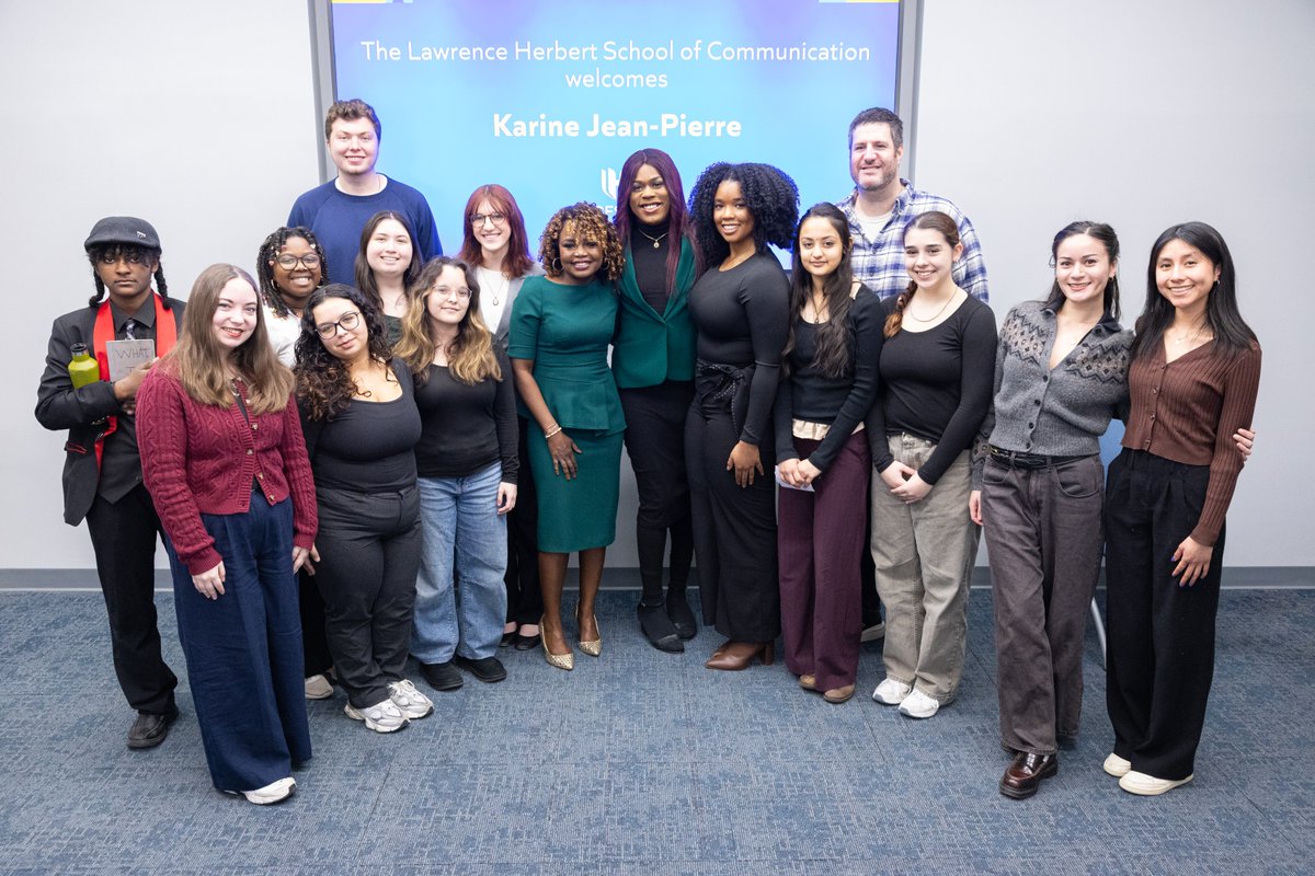 Hofstra University tweet media