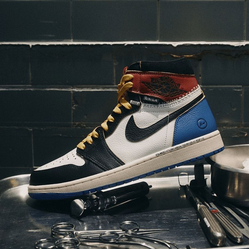 JustFreshKicks's tweet photo. Air Jordan 1 x Union x Fragment ⚡️

The collection will be available online only starting at 8 AM PST on February 14th

Details: https://t.co/bN0GpXEk1V https://t.co/ZoIzQsFUoV