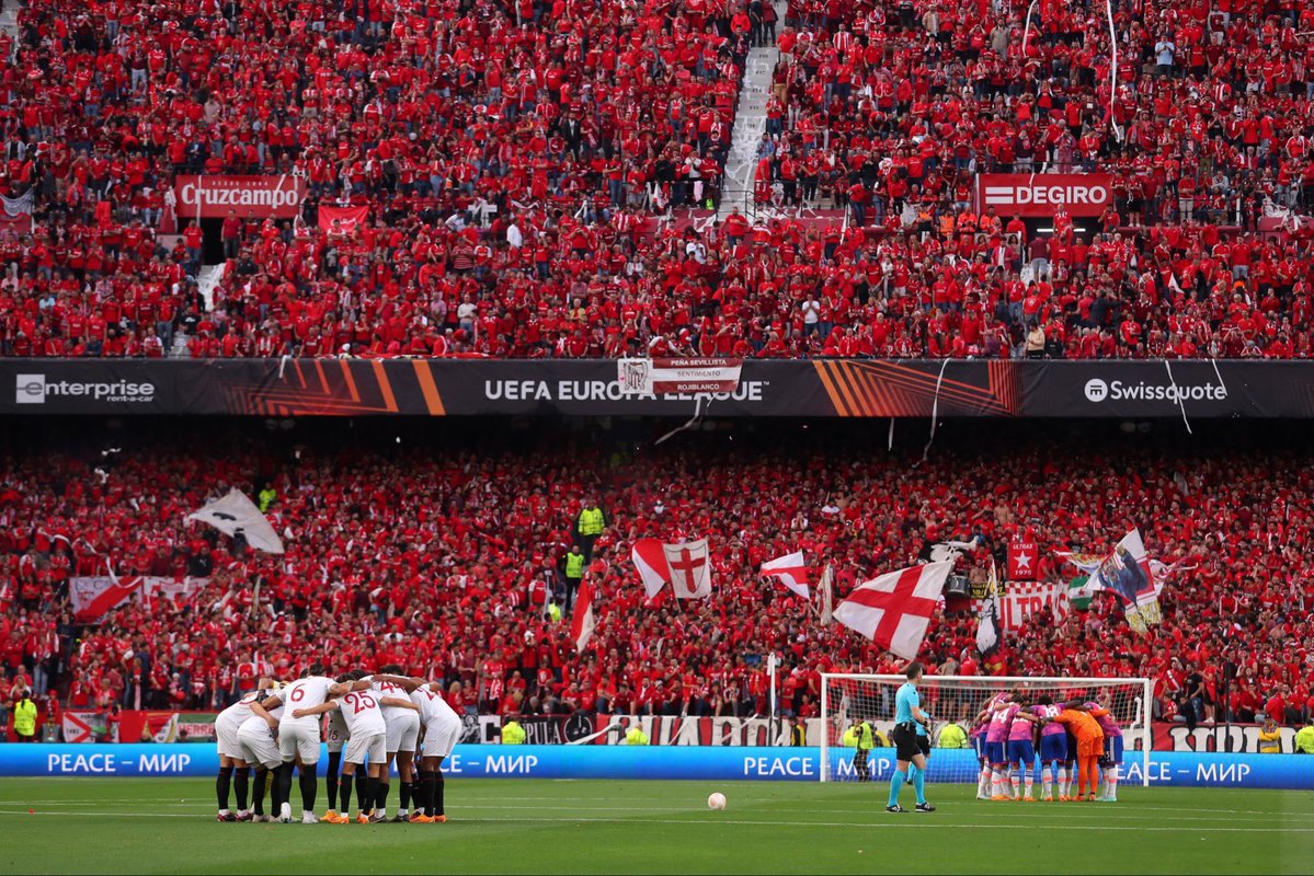 Este sábado tenemos una final muy importante ⚔️

#TodoAlRojo ❤️