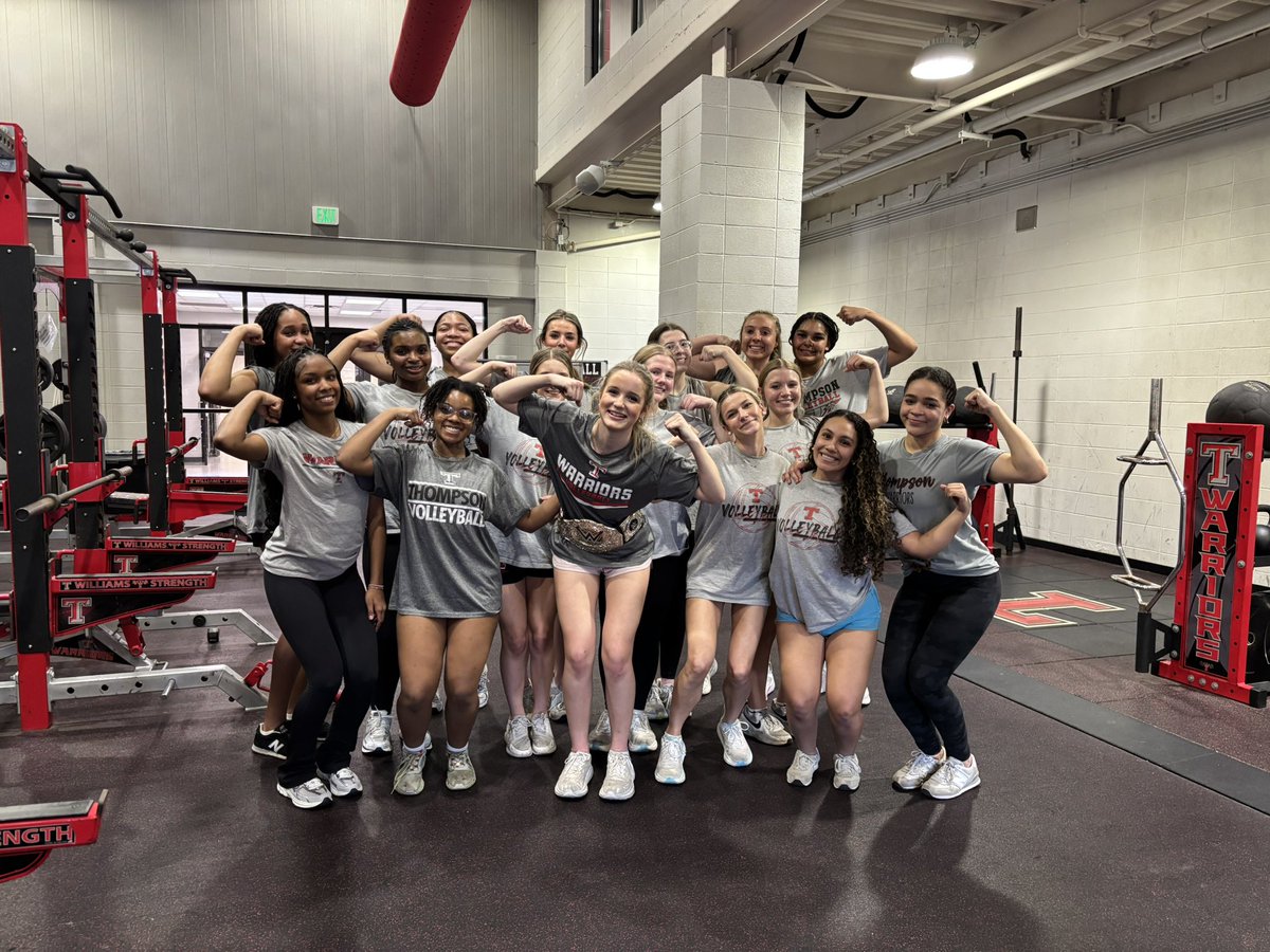 Thompson Volleyball tweet media