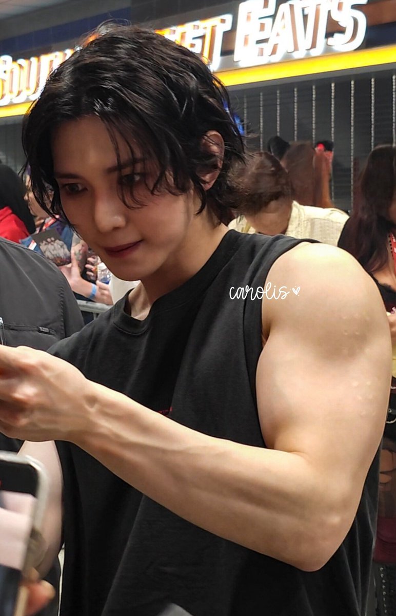 seongwooy_21's tweet photo. whoremembers https://t.co/4fvqowBeoP