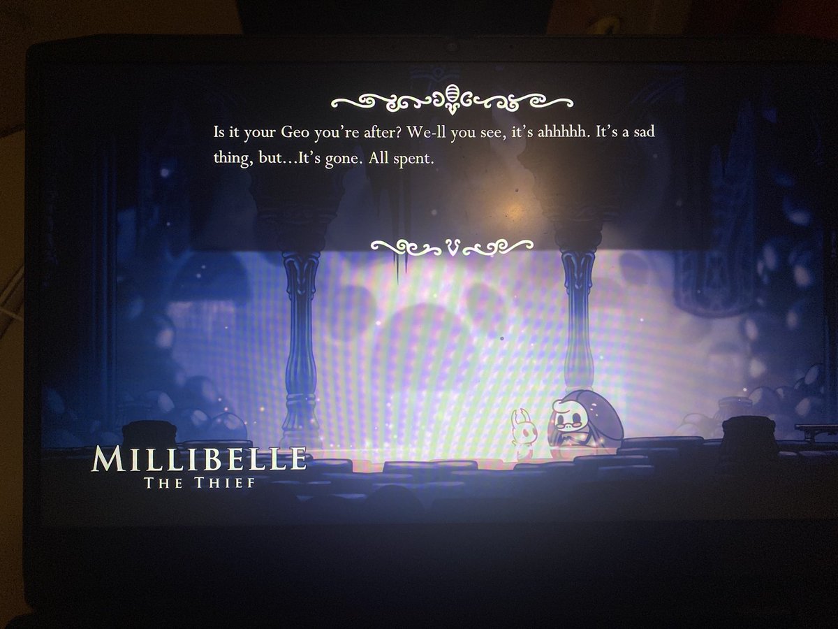 não me chamem pra sair esse fim de semana, esse véio maldito roubou todas as minhas economias