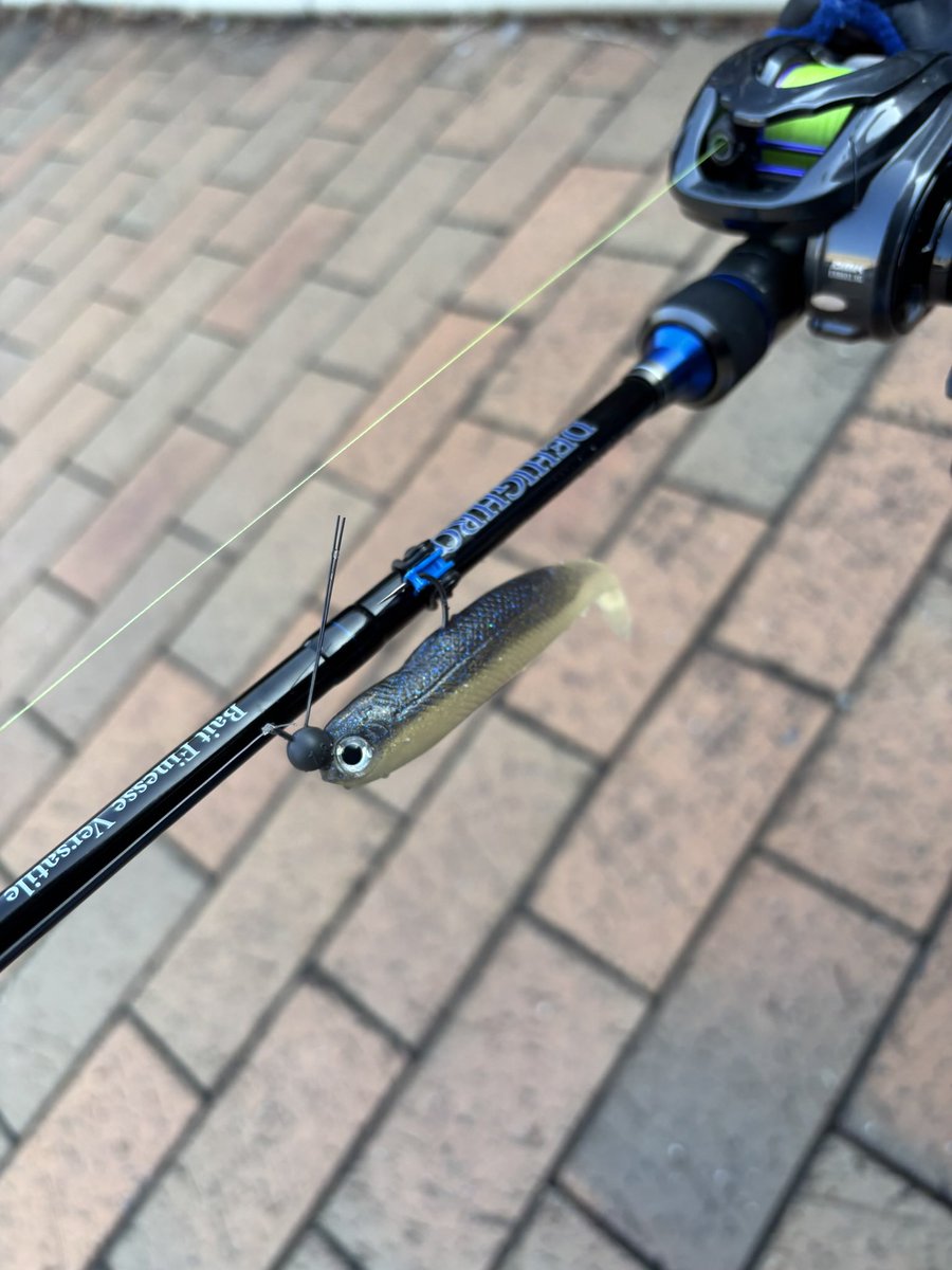 Deez_ryokun's tweet photo. D-STRIKER HEAD TYPE SWIM

これはめちゃくちゃいい...!!
今まで使ってたジグヘッドよりも簡単にロールするし、めちゃくちゃ使いやすい！

#hayabusa
#DSTRIKERHEADTYPESWIM
#DSTYLE
#ヴィローラ5inch
#DEHIGHRO https://t.co/R5saOjdRTG
