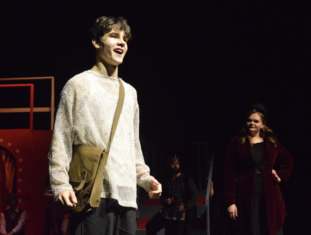 IT’S OPENING NIGHT!!! We’ll see you all tonight in the Melissa Arts Center for PIPPIN!

🎟️: melissaisd.org/theatre
🗓️: February 12, 13, &amp; 14 @ 7 p.m.

#melissatheatre
#pippin