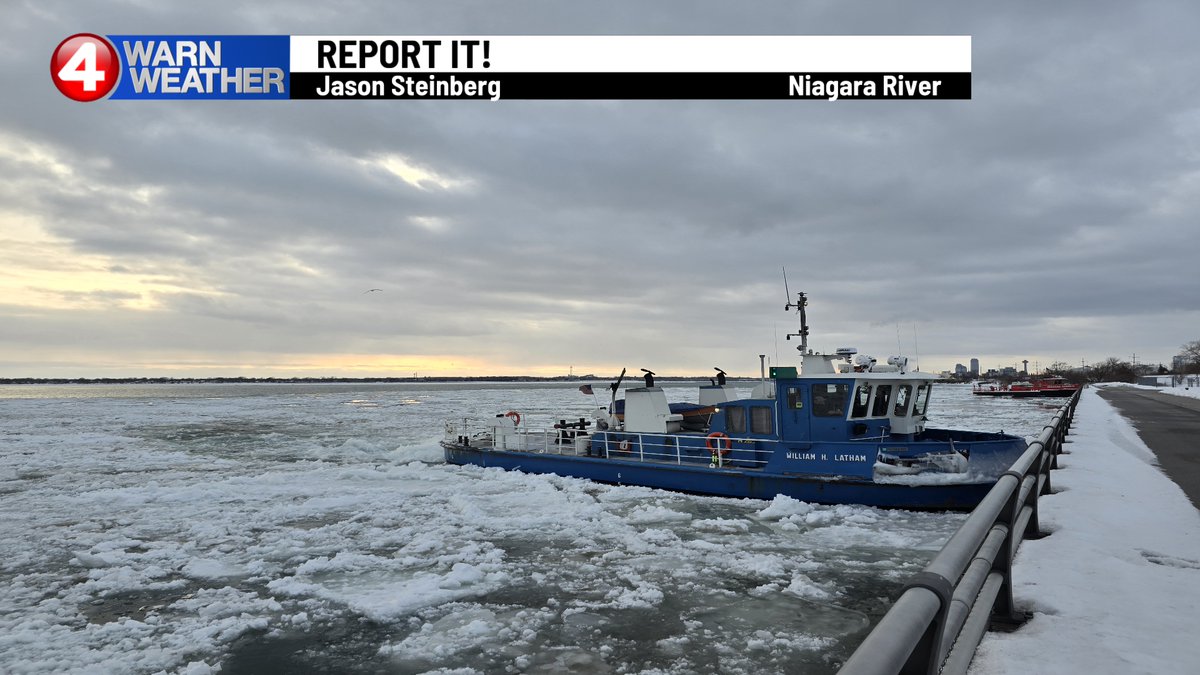 Cool cross border collaboration that helps keep the power intakes above Niagara Falls clear and the lights on. Looks like the captains came up close enough to hand them a coffee today.  As of this post, both were still out on the river crushing it.
#News4Buffalo #4WarnWX