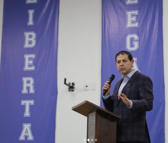 DataDDHH's tweet photo. Con 24 posgrados reconocidos por la Secretaría de Ciencia, la Universidad Autónoma de Coahuila fortalece su calidad académica. Octavio Pimentel Martínez. #SegundoInformeUAdeC #ConLDeLobos https://t.co/rNc44f7AJE