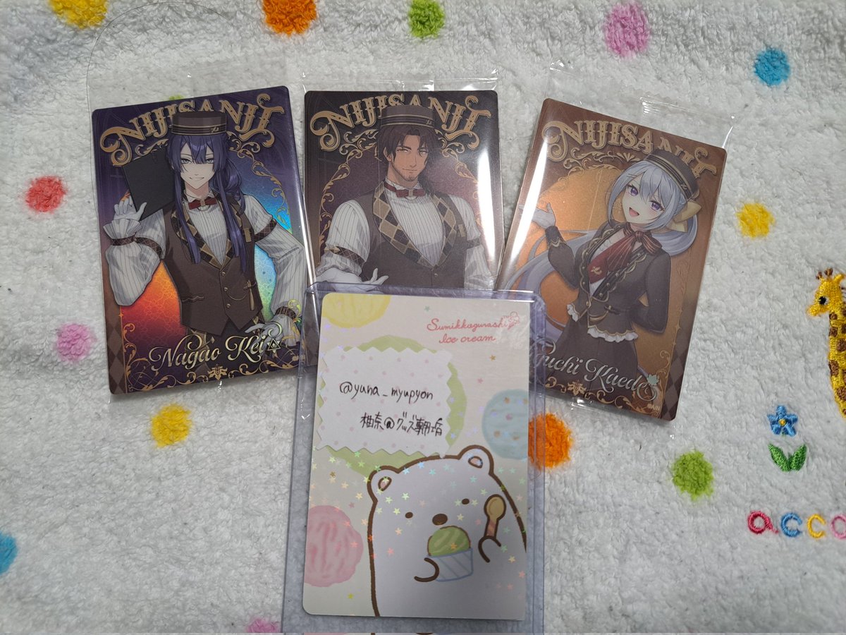 柚奈＠グッズ専用垢 tweet media