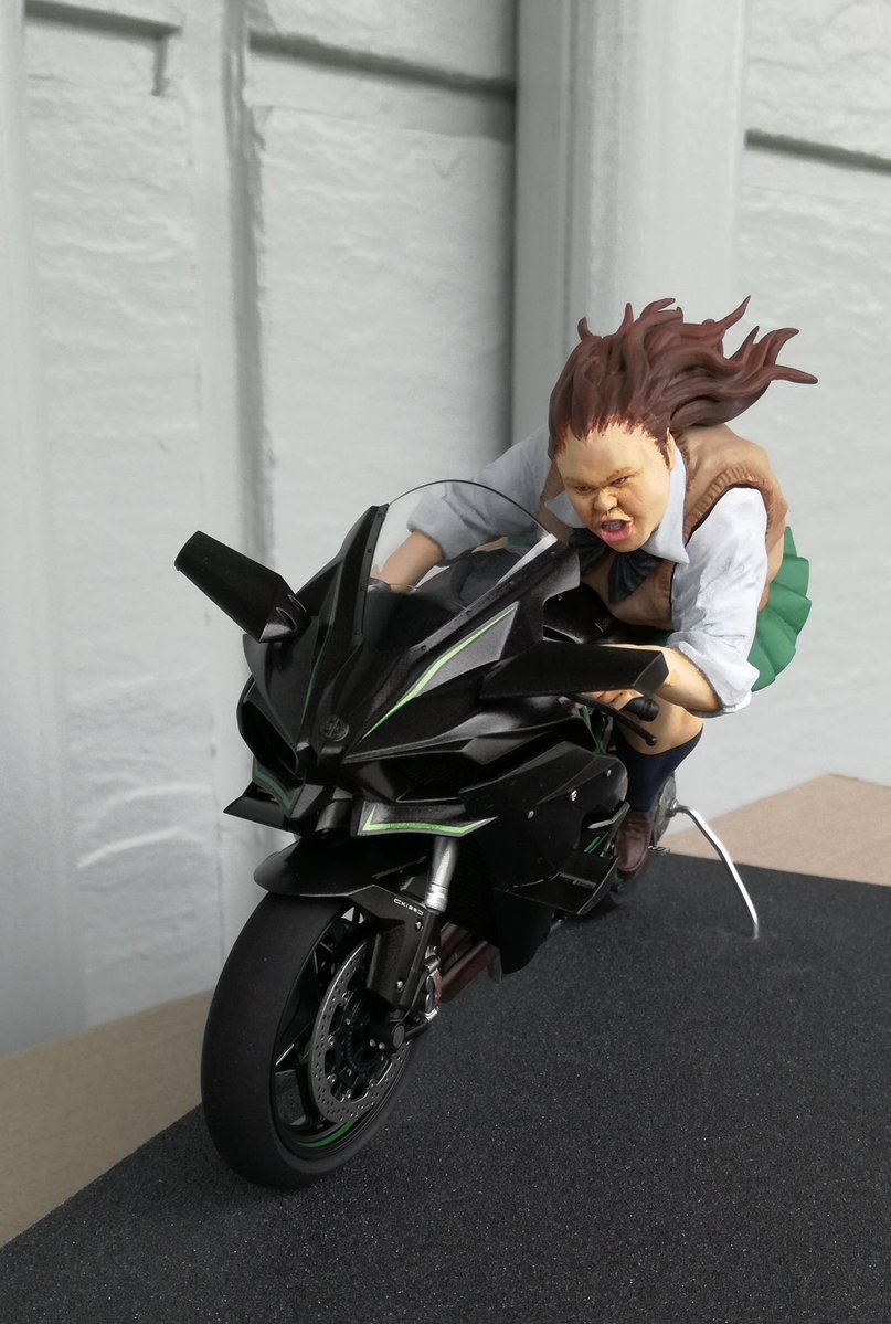 買って塗装したガレージキット見たい