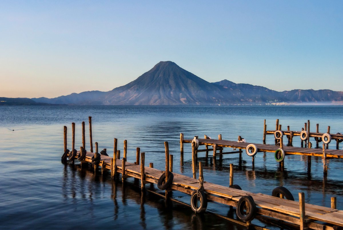 EmbaGuate_Aus's tweet photo. 🌊☕ Panajachel (Pana), Sololá: Atitlán’s lively gateway. Artisan streets, epic food, butterfly reserve & organic coffee trails just minutes away. Lake life HQ! 🛶✨
#Panajachel #Atitlan https://t.co/G4hbmwJoJc