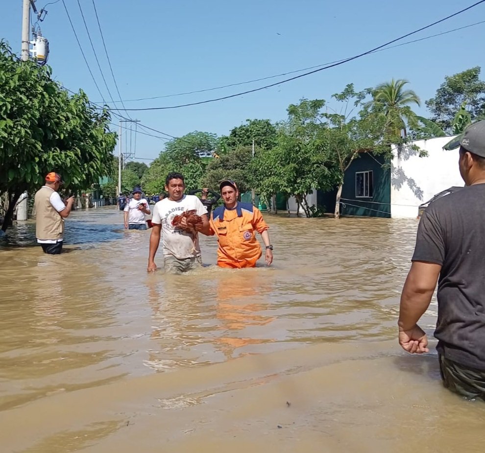 Fortalecemos nuestra respuesta en #Córdoba con talento experto. 🧡 Desplegamos voluntarios en:
​🔍 Búsqueda y rescate
🚑 Primeros auxilios
📋 Gestión del riesgo
🤝 Apoyo psicosocial
​¡Capacidad técnica al servicio del país! 🇨🇴
#ComprometidosConColombia