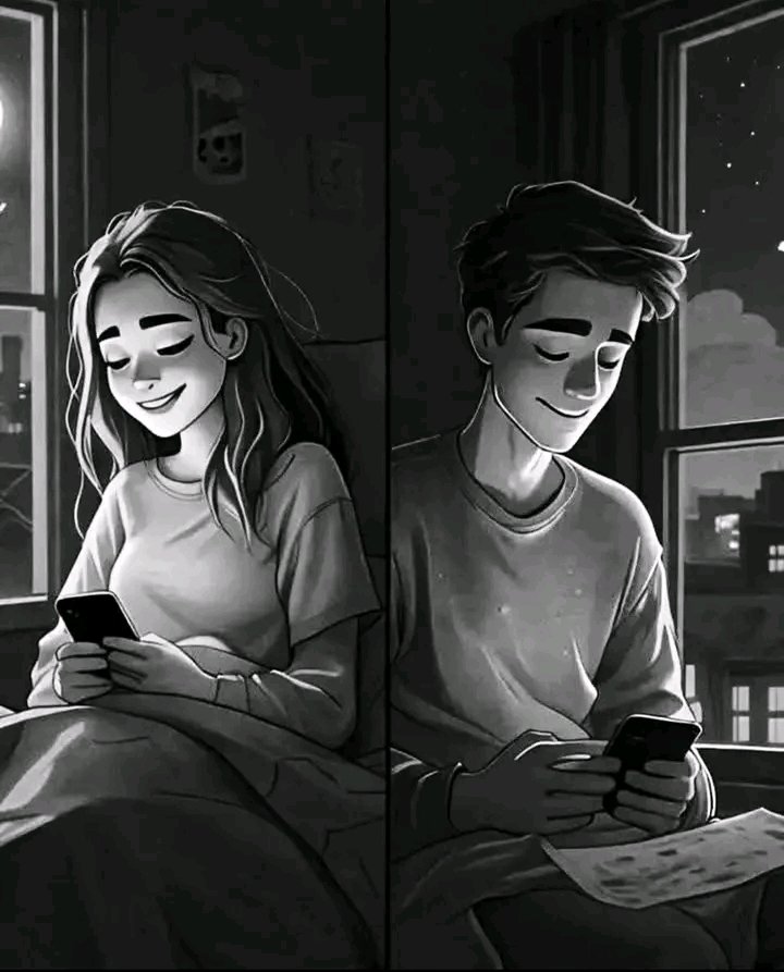 أنا وأنت
أنت تنتظر حرفي بشغف 

وأنا أنتظر مرورك عليه بشوق

أنت تترقب ماأكتب

وأنا أترقب ماذا ستعلق عليها

أنت يصيبك القلق إن غبت

وأنا يصيبني الضياع إن لم أجدك 

أنا وأنت نتقن الإدعاء 

فأنت 

تدعي بأنك لاتراقبني

وأنا أدعي بأني لاأنتظرك..