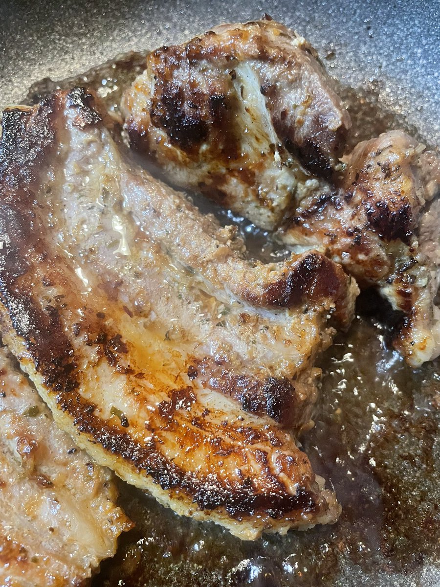 おはようございます！
入間市東町のラーメン一樹です

2月13日(金)通常通り営業します

限定B
辛味噌ラーメン950円

唐揚げの衣に白玉粉を入れると衝撃的に美味いですよ
是非お試しください
本日もよろしくお願い致します！