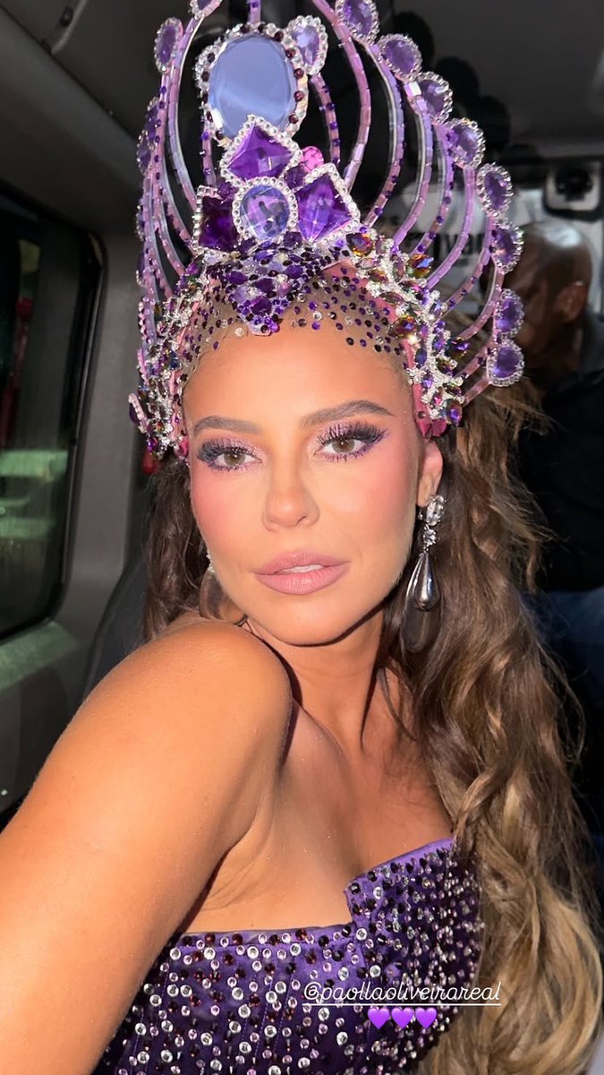 vahzit's tweet image. MEU DEUS ELA FOI DESENHADA